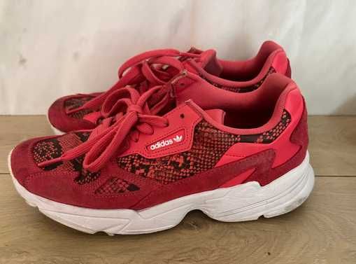 Adidas falcon vermelho 2025