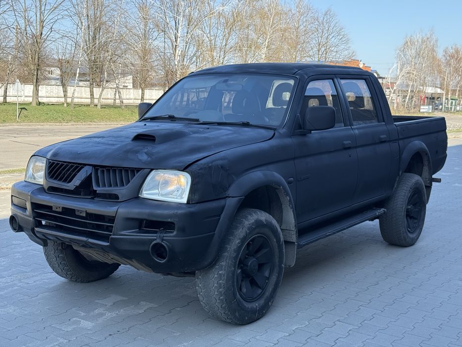 Продам Mitsubishi L200 4x4