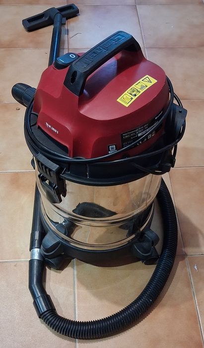 Aspirador Einhell de pó e liquidos