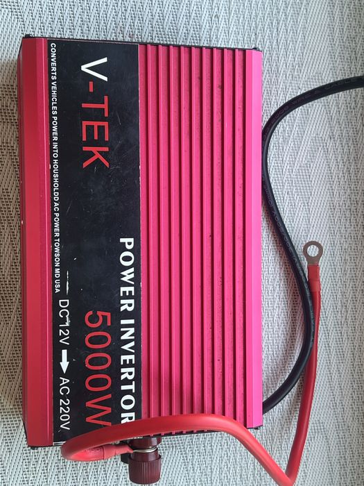 Автомобильный инвертор 12V-220V 5000W