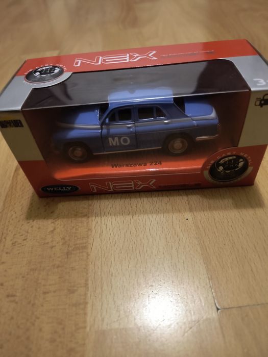 Zestaw modeli  aut Welly Milicja Warszawa Fiat Nysa