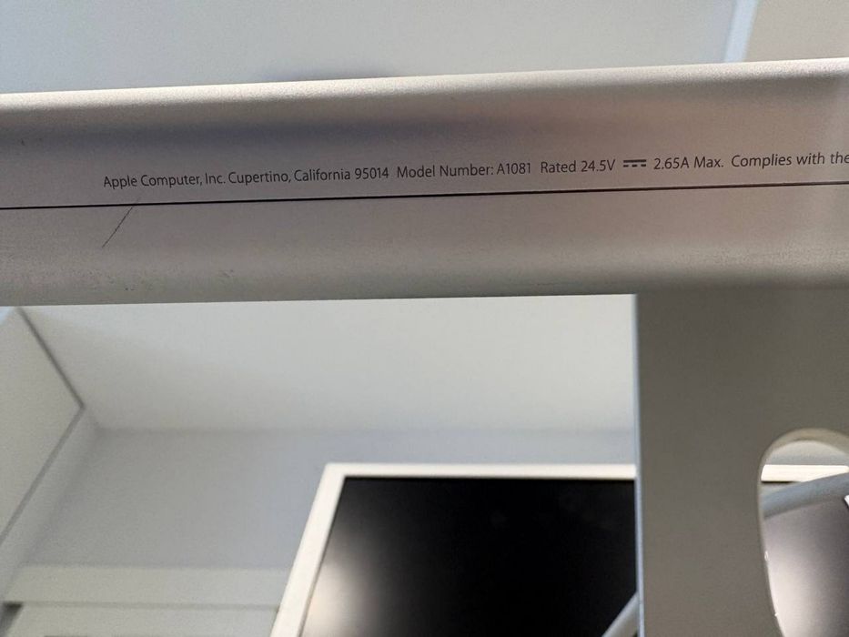 Монітор apple cinema display 23 , 27 дюймів