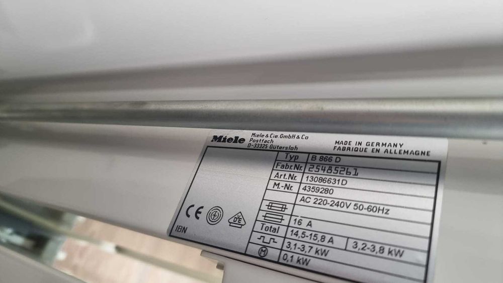 Magiel, maglownica Miele B 866 D z funkcją pary,szer83cm,łatwa obsługa