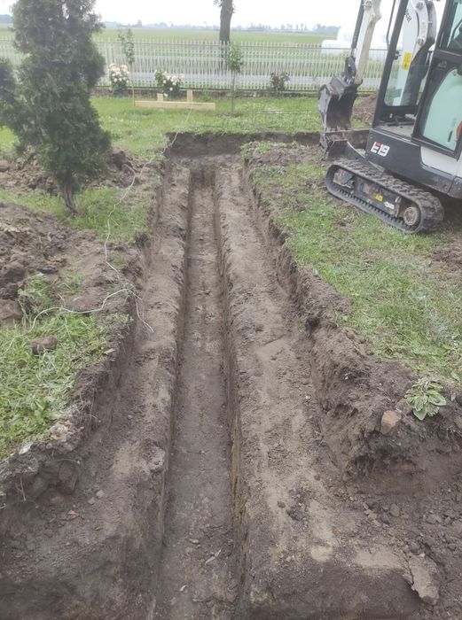 Usługi minikoparką BOBCAT