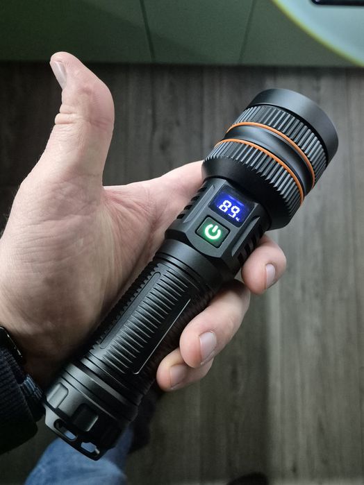 Продам фонарик Kensun.