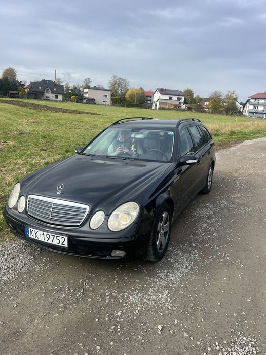 Mercedes w211  E270