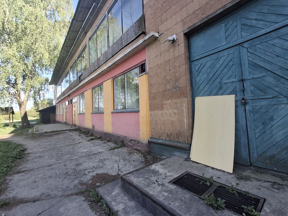 Продам приміщення під швейний цех, виробництво, торгівлю