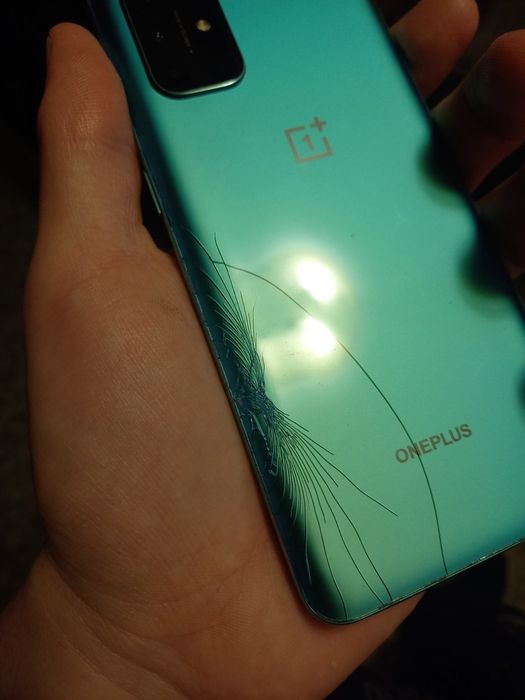 Продам OnePlus 8T