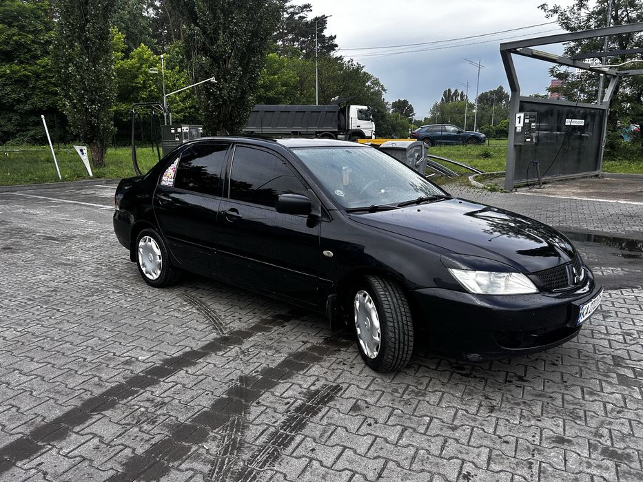 Продам Lancer 9 1.6 бензин