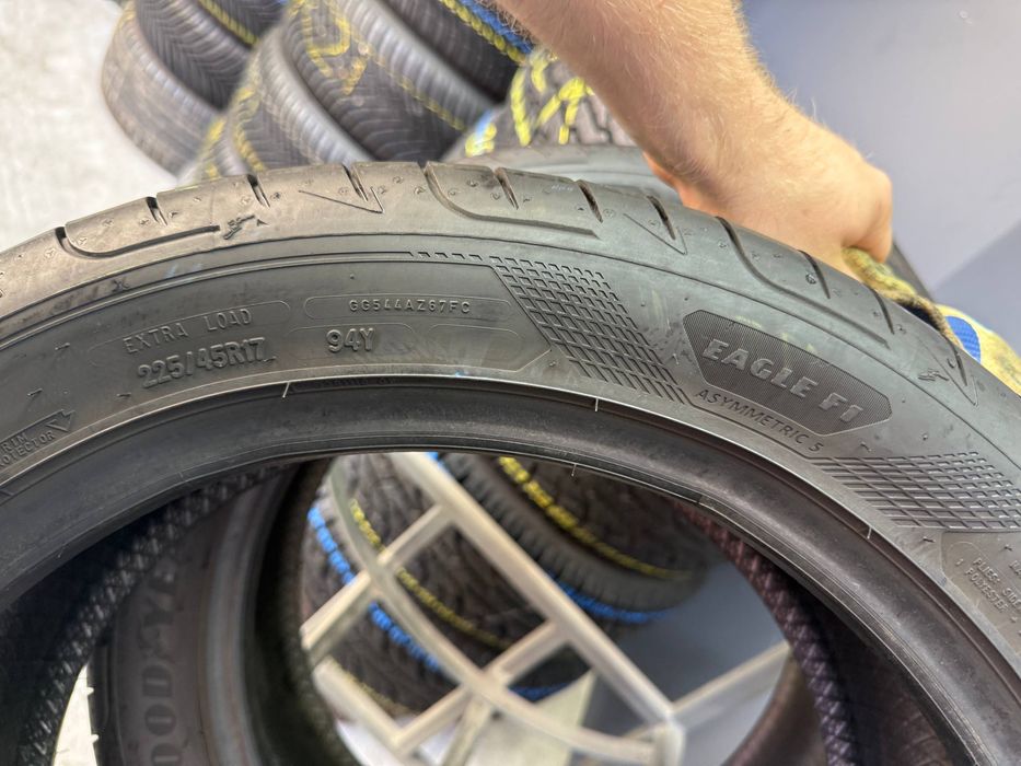 Шины БУ 225 45 R 17 Goodyear Asymmetric 5 Лето Пара резина