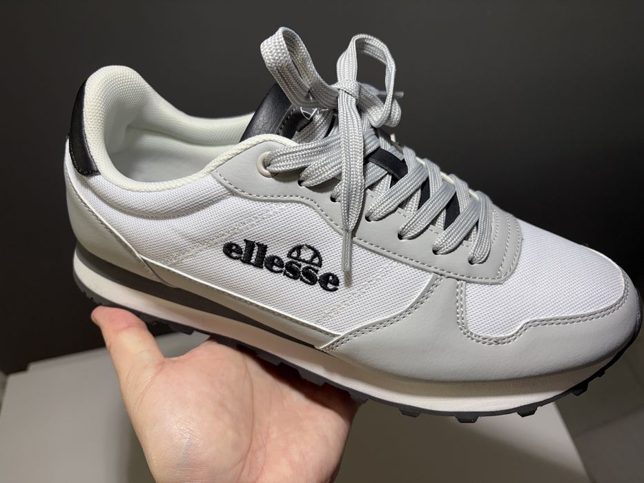 Sneakersy ellesse Isola Runner r. 42