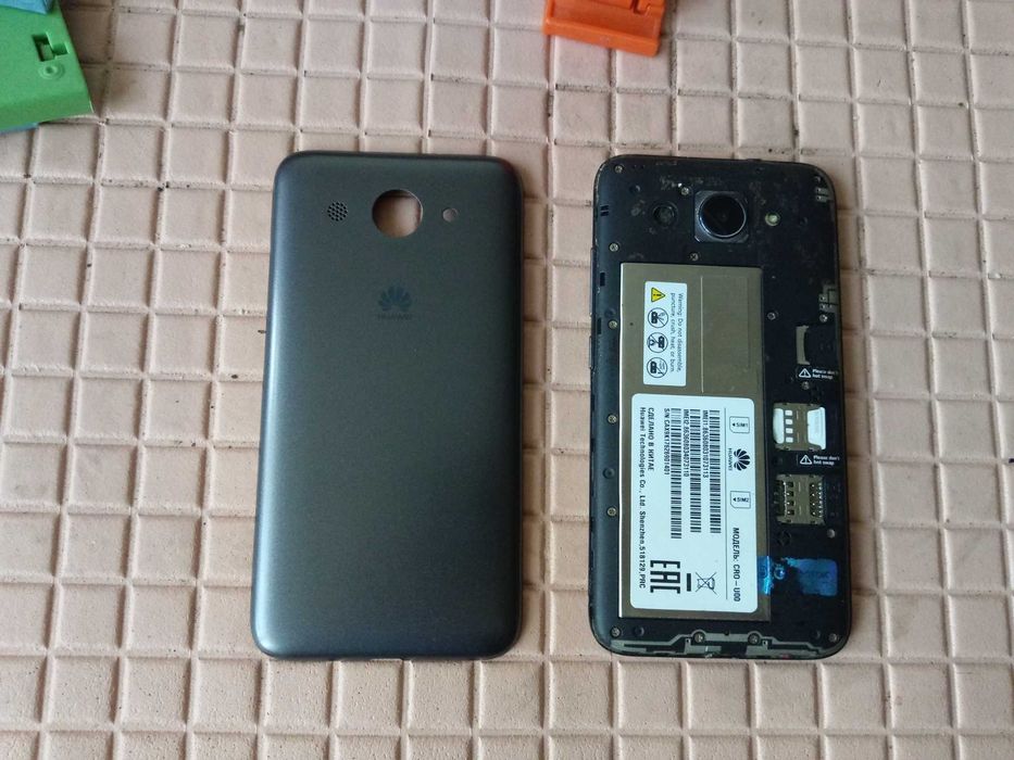 Смартфон Huawei CRO-U00  полностью в рабочем состоянии