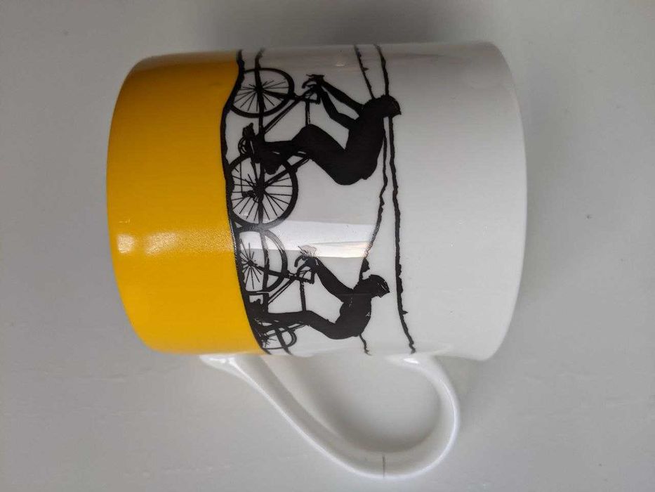 Чашка для чаю з велотуристами.