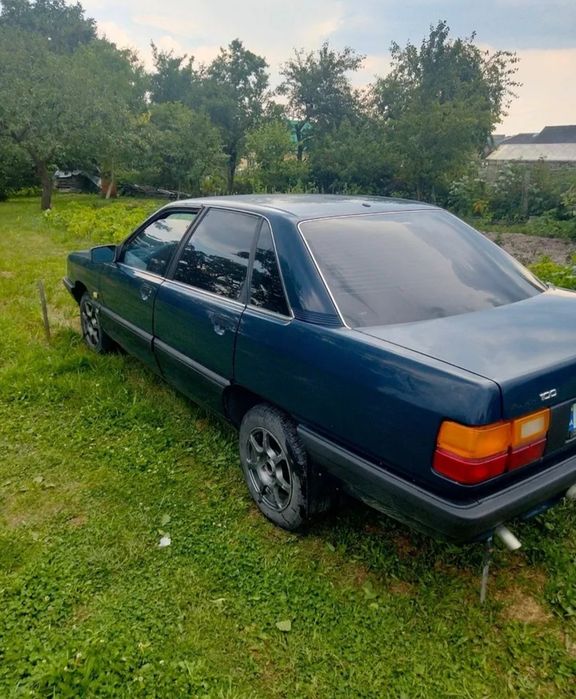 Audi 100 1989року