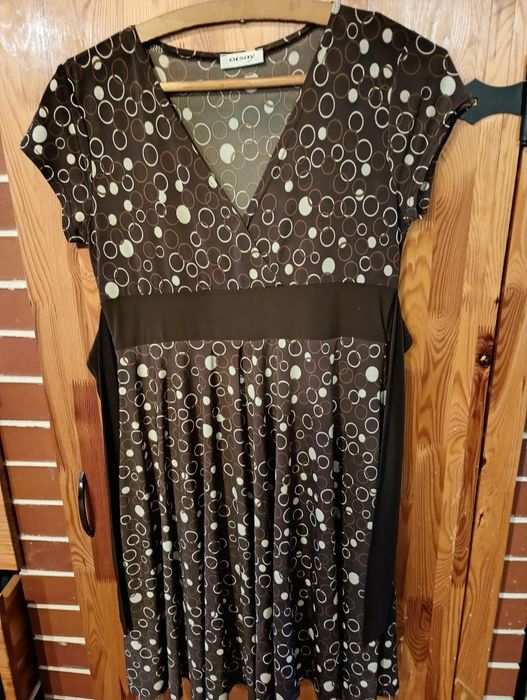 Sukienki wizytowe i nie tylko