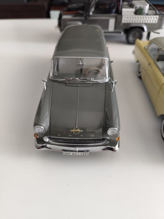 Miniaturas 1/18 minichamps