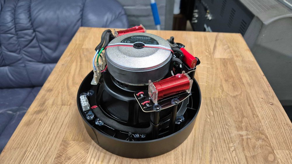 Bowers & Wilkins CCM664SR Вбудована акустика