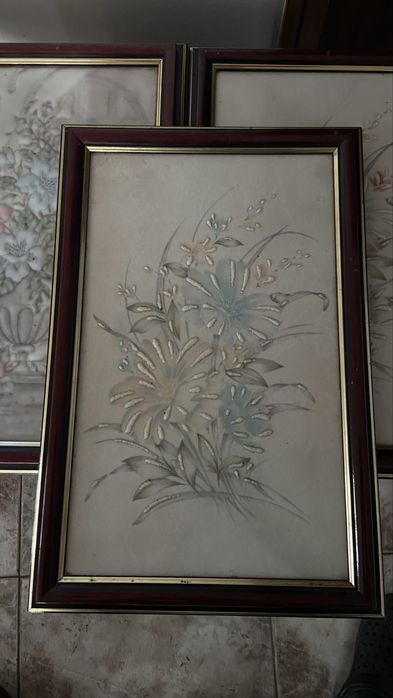3 quadros  de ceramica pintados a mao