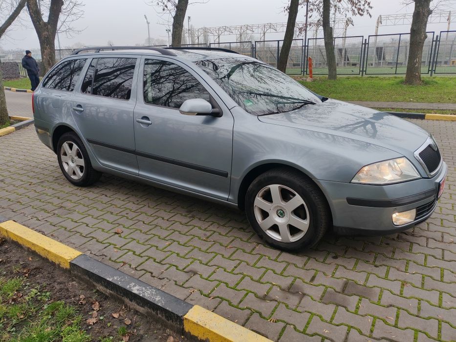 Skoda Octavia A5 Автомат 1.6 бензин. Максимальна комплектація