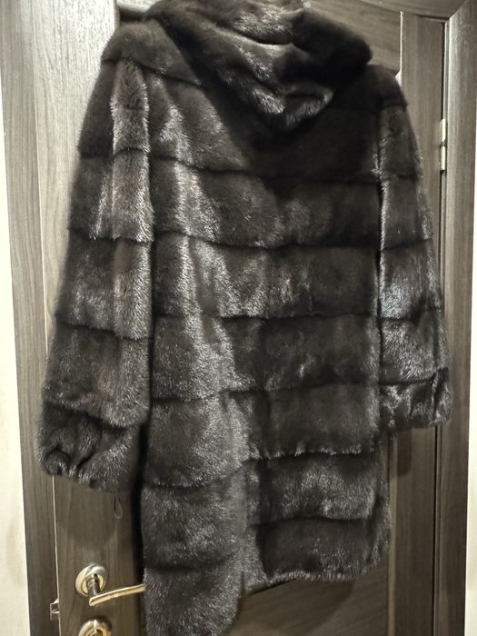 Шуба из натурального меха норки, трансформер 90 см с капюшоном