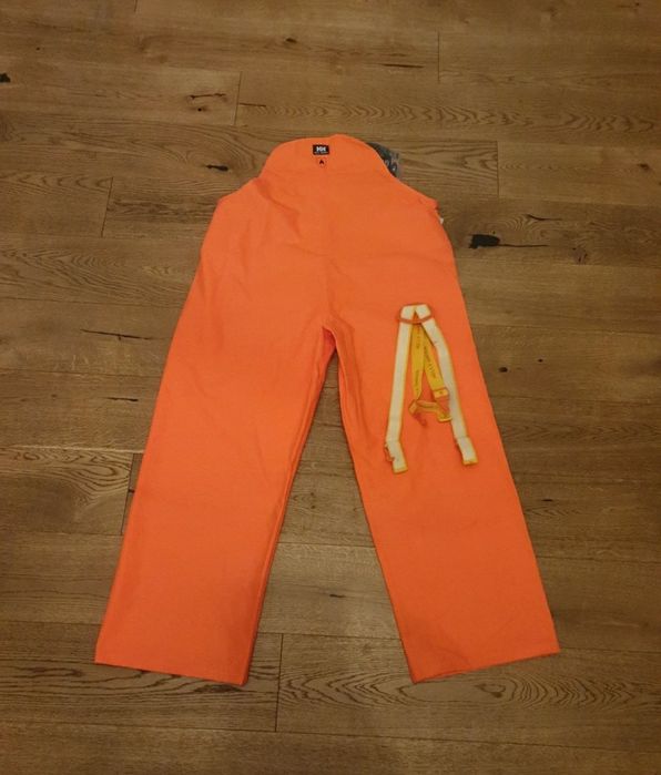 Ogroniczki ochronne spełniające normy ENV 343 oraz EN 533 rozmiar L.