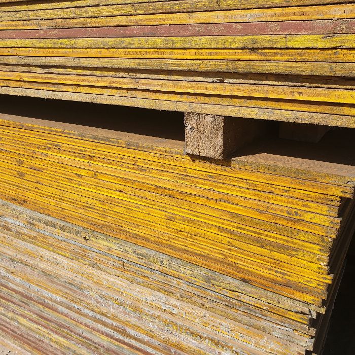 Płyty szalunkowe / Płyty trójwarstwowe świerkowe używane /sklejki