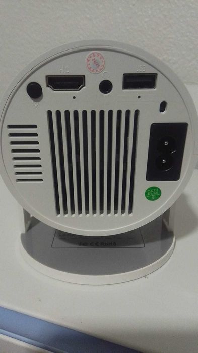 Projetor Smart HY300 – Wi-Fi + Bluetooth | Suporte 4K