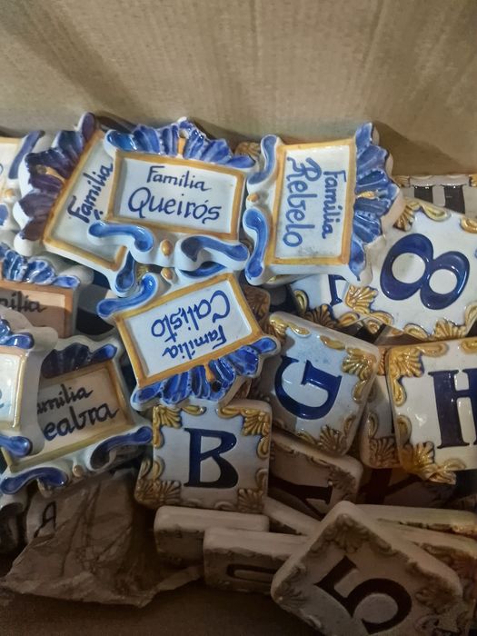 Lote com várias peças cerâmica