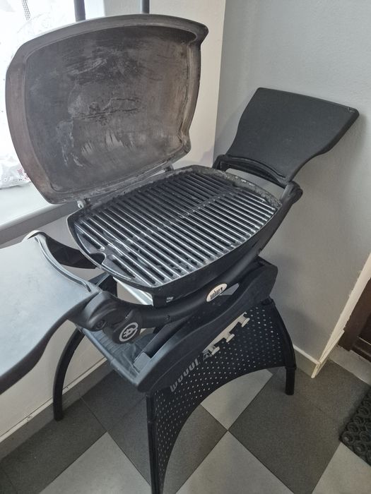 Grill elektryczny Weber Q1400