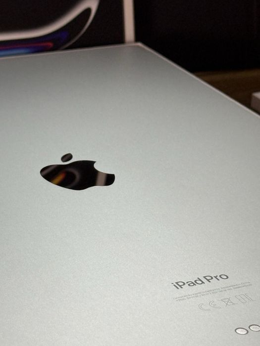 Apple iPad Pro M4 2025 | 13 polegadas | 256 GB446120665243996163