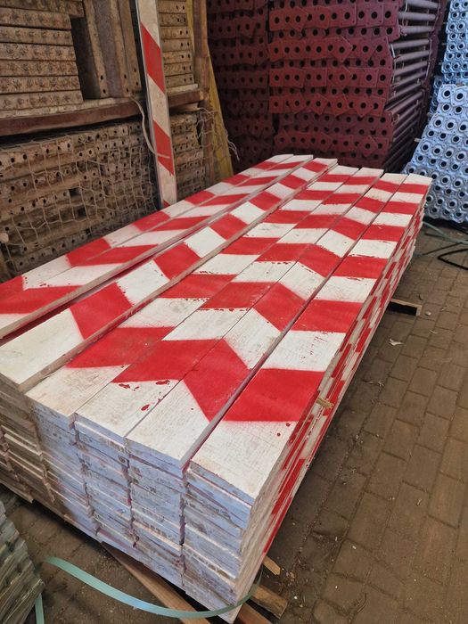 Barreira de segurança em madeira