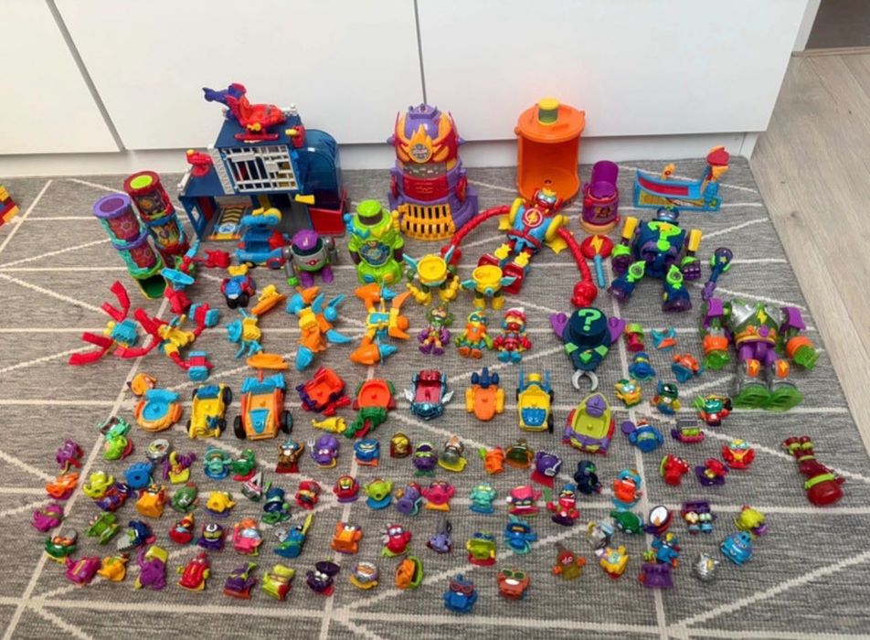 Zingsy kolekcja 75 sztuk 6 robotów Pojazdy Posterunek
