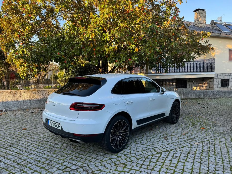 Porsche Macan PDK