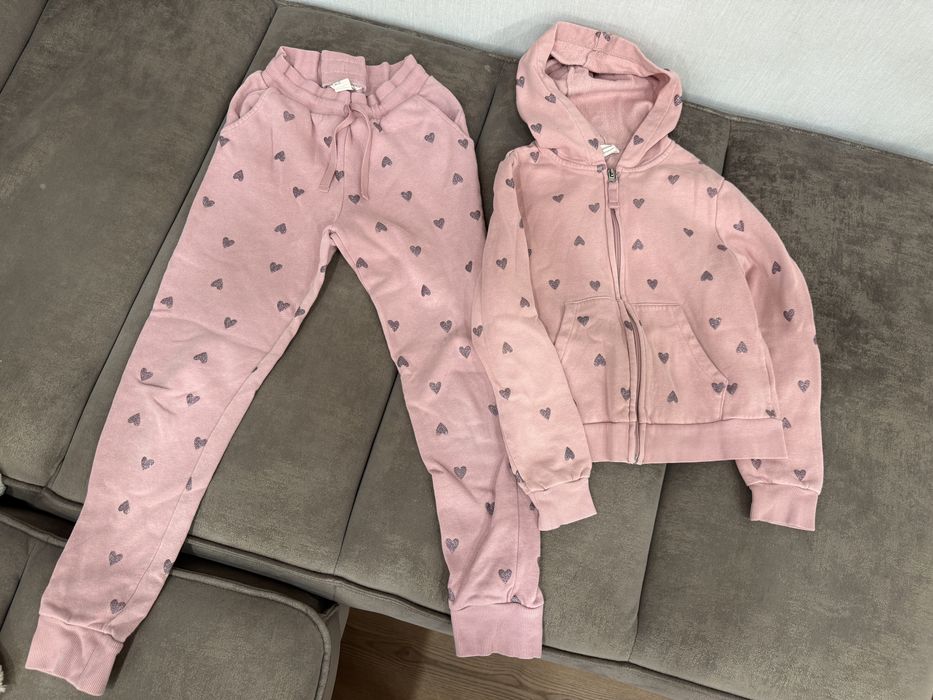 Костюм на флисе H&M 134см