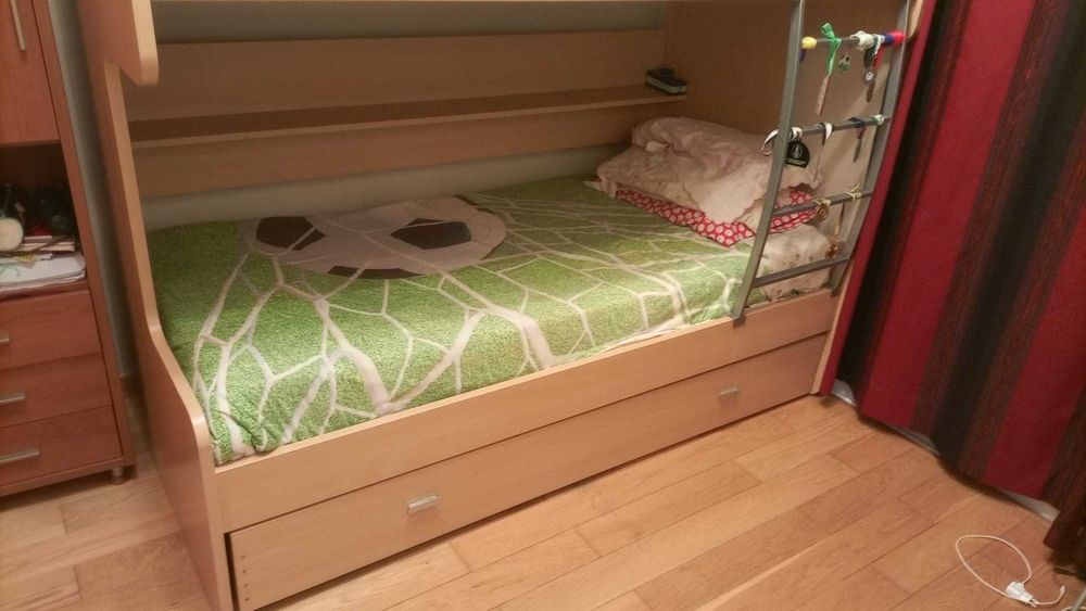 Beliche usado em bom estado para venda.