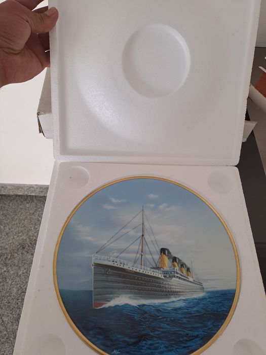 Prato com o Titanic