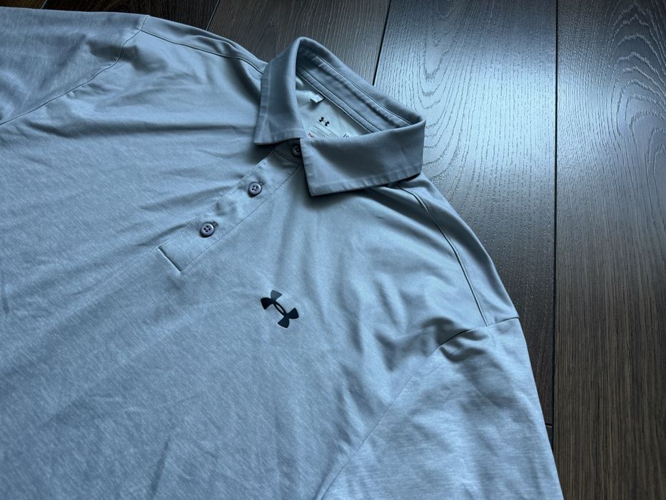 Футболка Under Armour спортивна