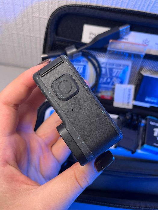 Екшн-камера GoPro Hero 12 з флешкою