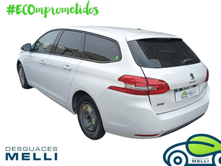 Chapeleira Da Mala Peugeot 308