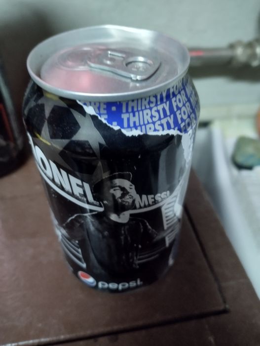 Lata fechada Pepsi Lionel Messi Champions league