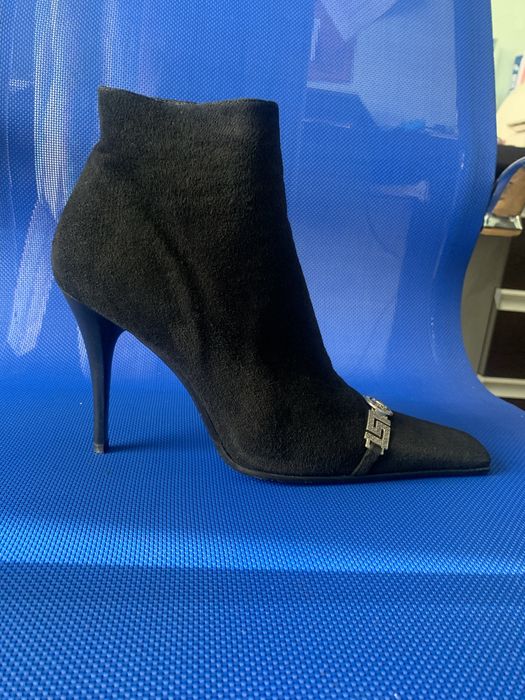 Ботильйони замшеві Cussi р.39