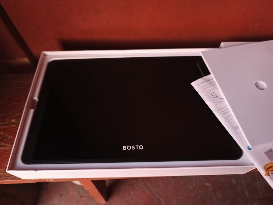 !срочно! Графический монитор Bosto bt-12hd