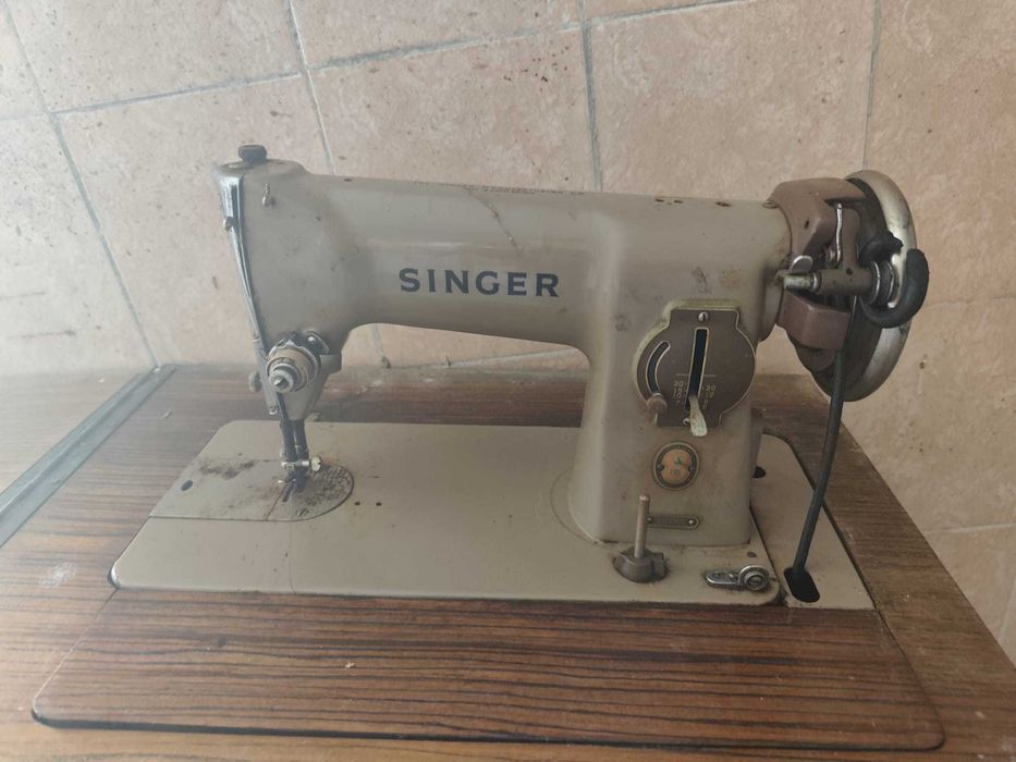 Maquina de costura antiga Singer