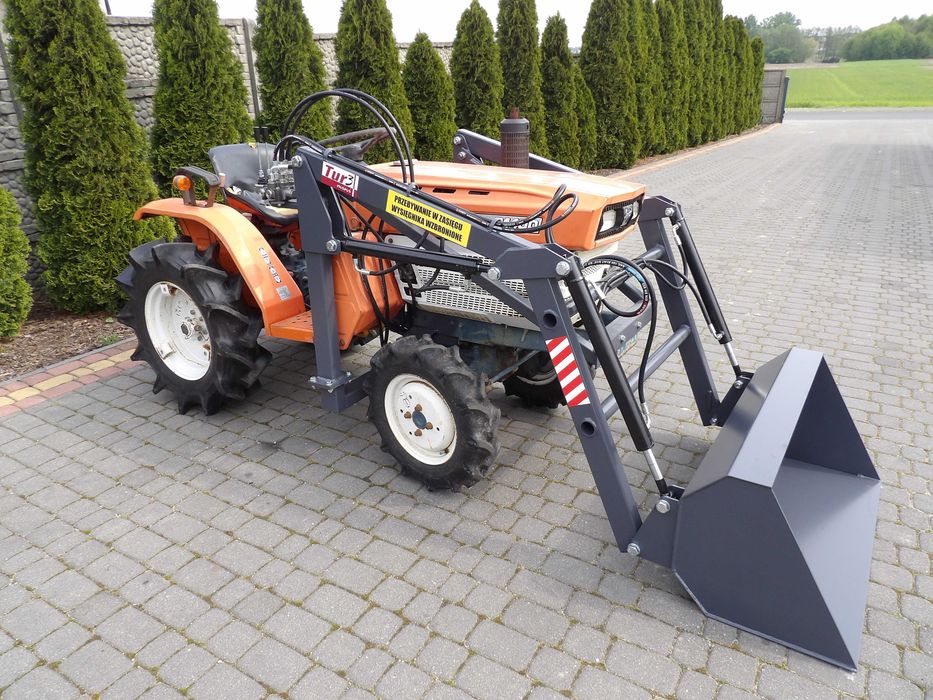 Kubota B 1400  14 KM 4x4 mini traktor traktorek ładowacz TUR Superstan