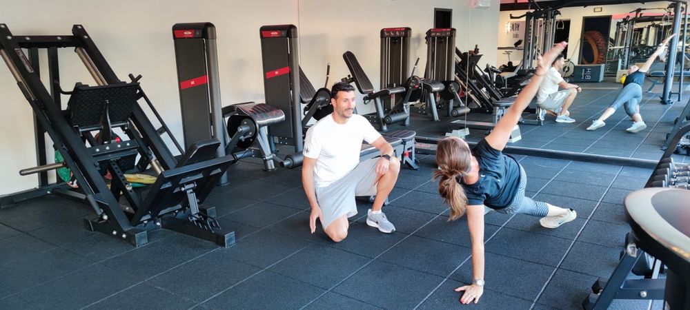 Personal trainer(Privado)Zona musculação/box/exterior)Nutricionista