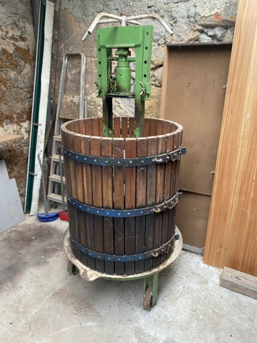 Prensa uvas hidráulica 15 ton