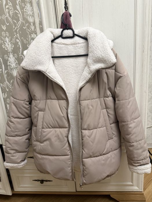 Зимова куртка жіноча розмір С/М