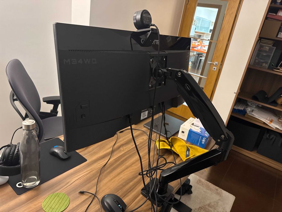 Monitor Gigabyte M34WQ 34" LED IPS WQHD 144Hz FreeSync Premium