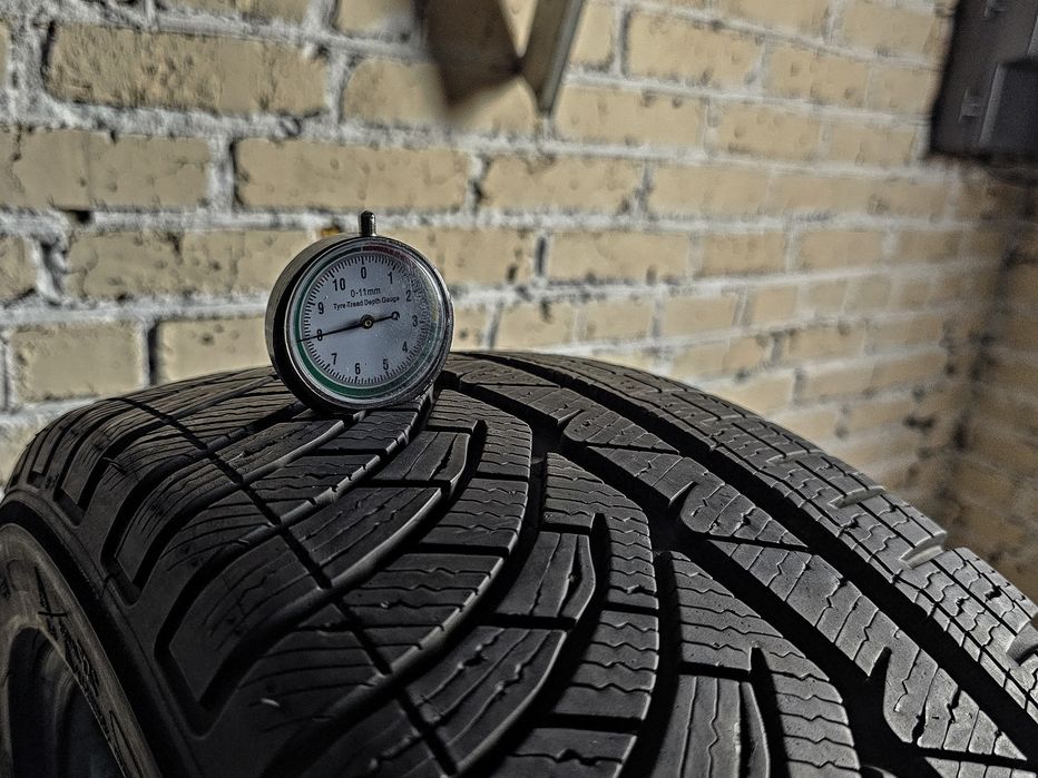Зимові 245/45r18 Michelin | 2024 | 8/7mm | Made in Spain | Преміум шини | Комплект / 4шт | Ідеальний стан, без пошкоджень, без ремонтів, без дефектів