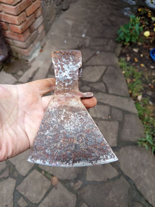 продам советский маленький топорик